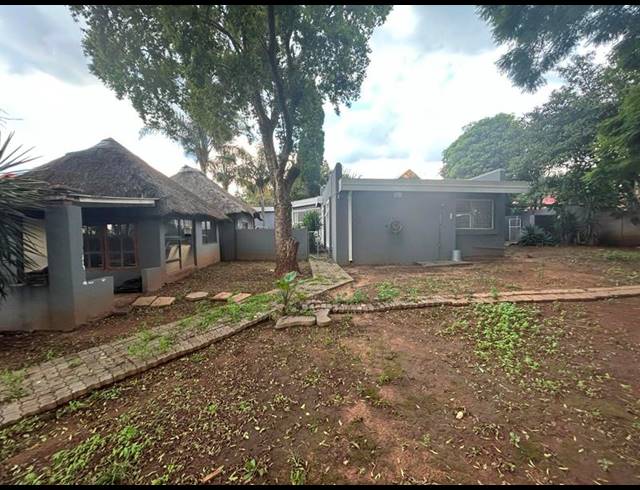 4 BEDROOM PROPERTY TO RENT IN ROOIHUISKRAAL